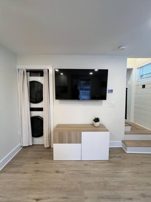 New House With Game *